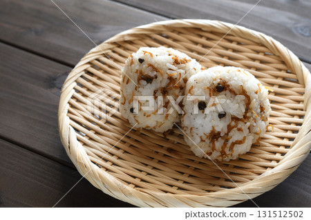 Chirimen Japanese pepper rice ball 131512502