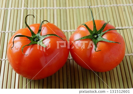 成熟的西紅柿 131512601