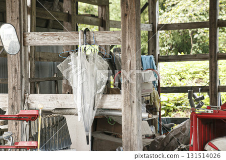 Abandoned house 131514026