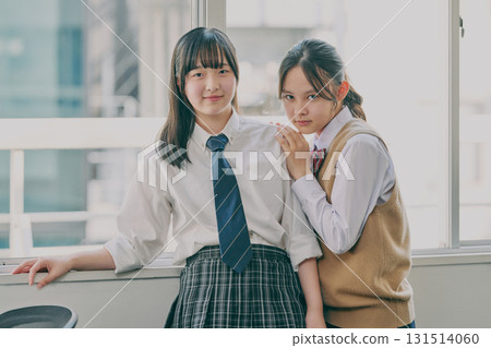 Female junior high school student portrait by the window 131514060