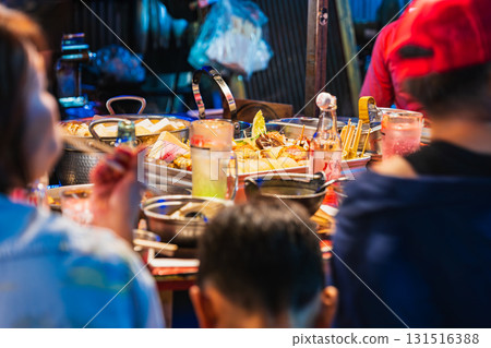 Hakata at Night: Nakasu Street Food 131516388