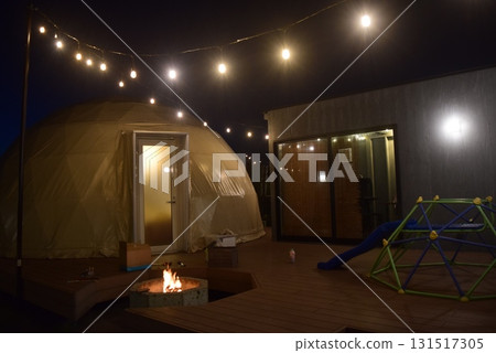 Glamping in a dome tent Glamping in a dome tent 131517305