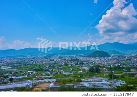 山梨縣甲州市牛奧見晴丘西北方向的景色 131517947