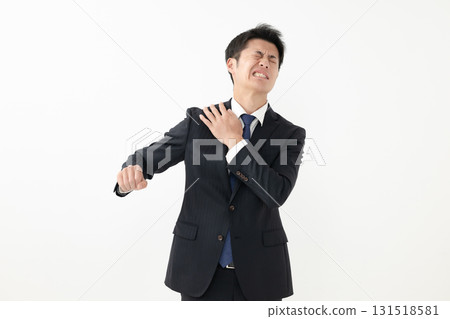 Businessman, stiff shoulders, poor health 131518581