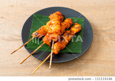 grilled chicken skewer in Asian style 131519186