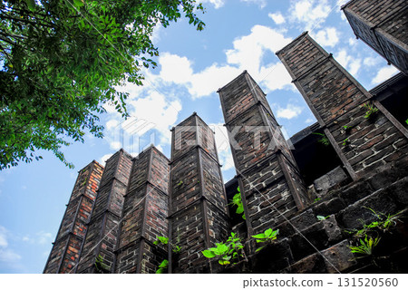 常滑登山窯煙囪,綠樹成蔭(愛知縣) 常滑登山窯煙囪,綠樹成蔭(愛知縣) 131520560