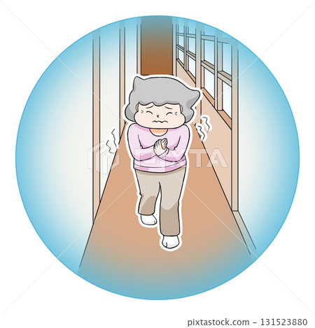 Elderly people feeling cold in the hallway 131523880