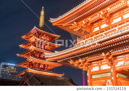 東京:夜晚的淺草寺和五重塔 東京:夜晚的淺草寺和五重塔 131524119