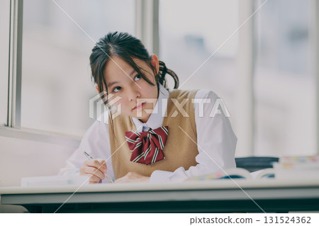 初中生學習 131524362