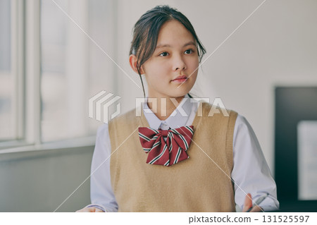 Middle school student going to cram school 131525597