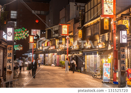 "Tokyo" Asakusa at night, bustling Denboin Street 131525720