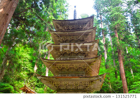 Haguroyama five-storied pagoda 131525771