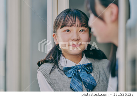 Female junior high school student attending a cram school 131526122