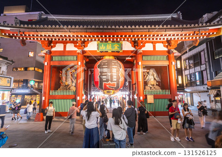 《東京》淺草寺雷門・繁華的淺草 131526125