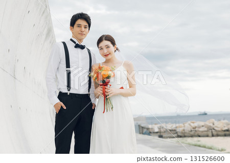 Seaside wedding photos 131526600