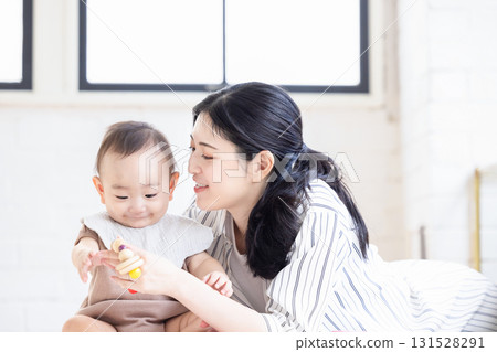 寶貝和媽媽 131528291