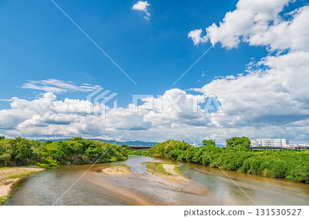京都府八幡市上津屋橋下游的木津川風景 京都府八幡市上津屋橋下游的木津川風景 131530527