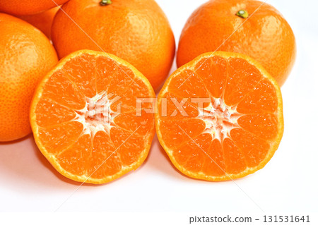 Mandarin orange (Tangerine mandarin orange) Mandarin orange (Tangerine mandarin orange) 131531641