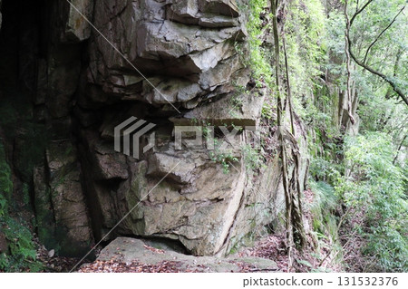 The strange rock formations of Tengu Rock and the cliffs of Onna-do in Okutsu Valley The strange rock formations of Tengu Rock and the cliffs of Onna-do in Okutsu Valley 131532376