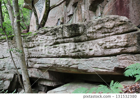 奧津溪的天狗岩和恩納洞的奇岩怪石 131532380