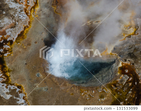 The geothermal springs in Tibet, China 131533099