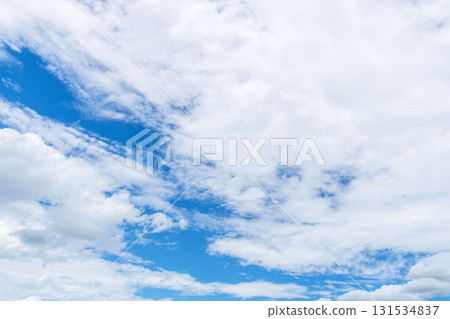 Summer sky: Clear blue sky and clouds 283 Summer sky: Clear blue sky and clouds 283 131534837