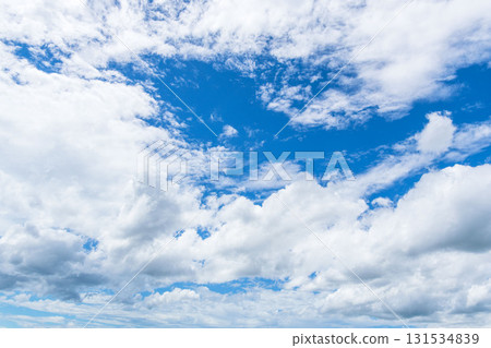 Summer sky: Clear blue sky and clouds 285 Summer sky: Clear blue sky and clouds 285 131534839