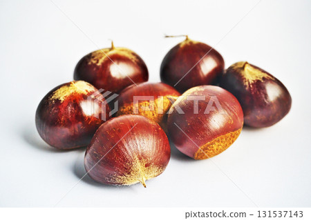 Chestnuts bought at JA (autumn, October) Chestnuts bought at JA (autumn, October) 131537143