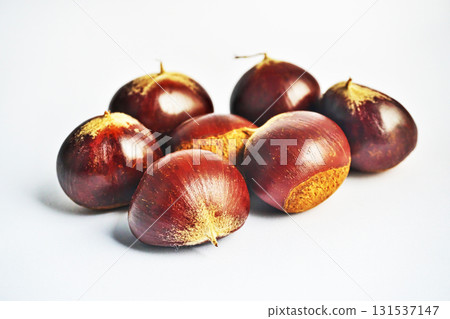 Chestnuts bought at JA (autumn, October) Chestnuts bought at JA (autumn, October) 131537147