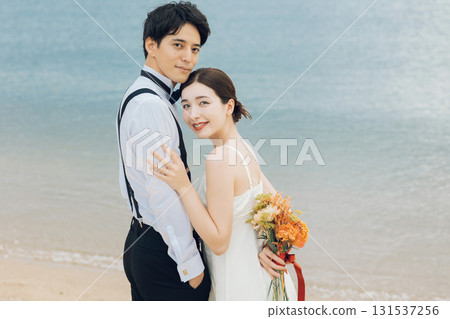 Seaside wedding photos 131537256