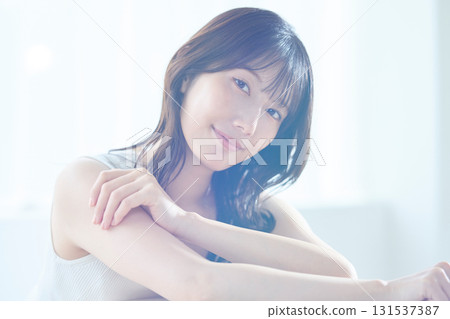 美女圖片：年輕女子肖像 131537387