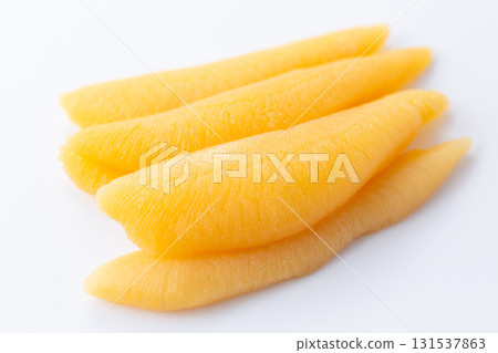 Herring roe  131537863