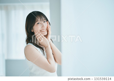 美女圖片:年輕女子肖像 美女圖片:年輕女子肖像 131539114