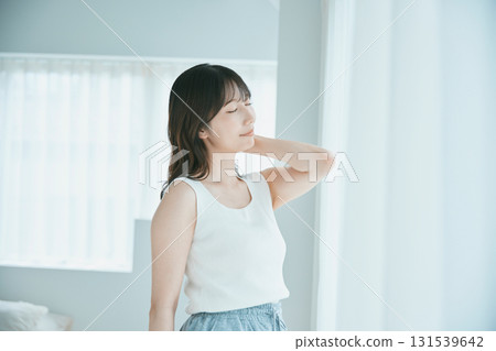 Beauty image: Portrait of a young woman 131539642