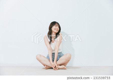 Beauty image: Portrait of a young woman 131539733