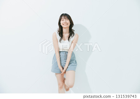 美女圖片:年輕女子肖像 美女圖片:年輕女子肖像 131539743