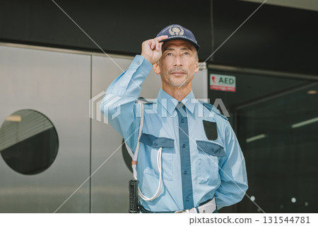 設施保全、保全人員 131544781