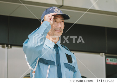 設施保全、保全人員 131544988