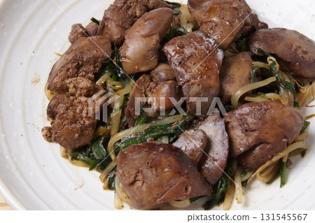 韭菜炒肝 131545567