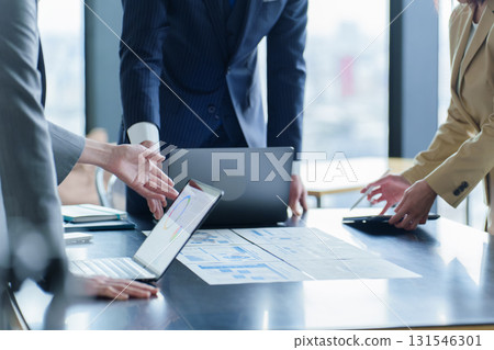 Business conference presentation meeting 131546301