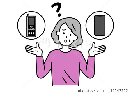 一位老婦人正在猶豫是否要選擇智慧型手機還是翻蓋手機 131547222