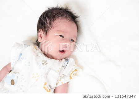 剛出生的嬰兒 131547347