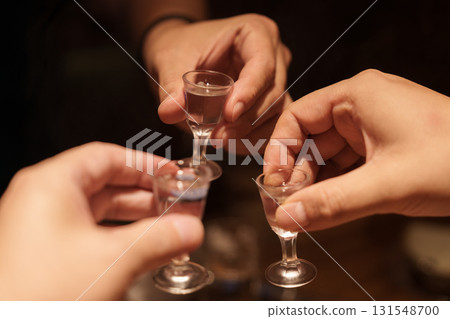 Drinking together at a business banquet Drinking together at a business banquet 131548700