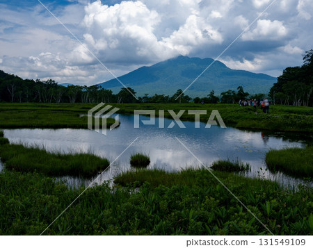 The beautiful mountains and nature of Oze The beautiful mountains and nature of Oze 131549109