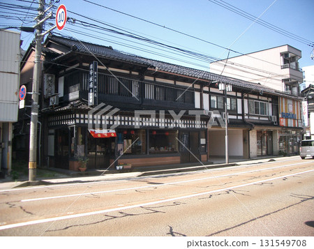 金澤市尾張町商店街的黑田光報（石川縣金澤市） 131549708