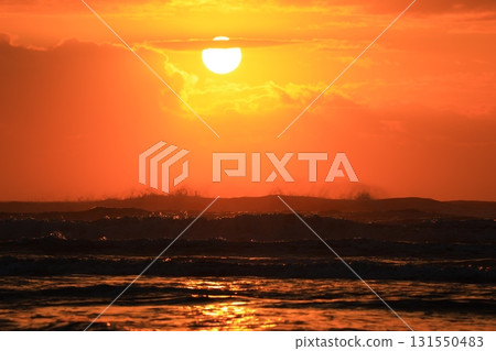 Sunrise scenery of the Boso Sea 131550483