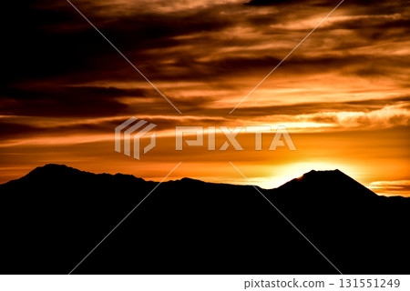 Sunrise seen from Mount Komagatake Senjojiki (January 2nd) 131551249