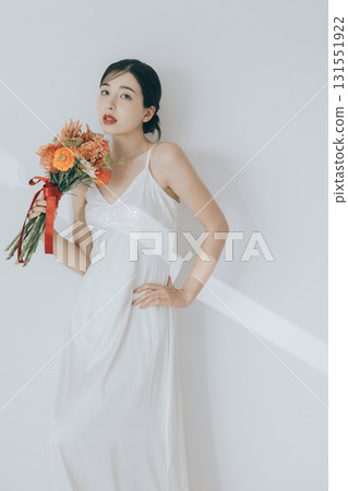 穿著婚紗的女人 131551922