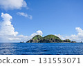 A photo of the clear blue sea of the Kerama Islands in midsummer [Okinawa Landscape] 131553071