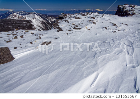 從八嶽山脈的硫磺嶽山頂眺望天狗山、蓼科山和淺間山 從八嶽山脈的硫磺嶽山頂眺望天狗山、蓼科山和淺間山 131553567